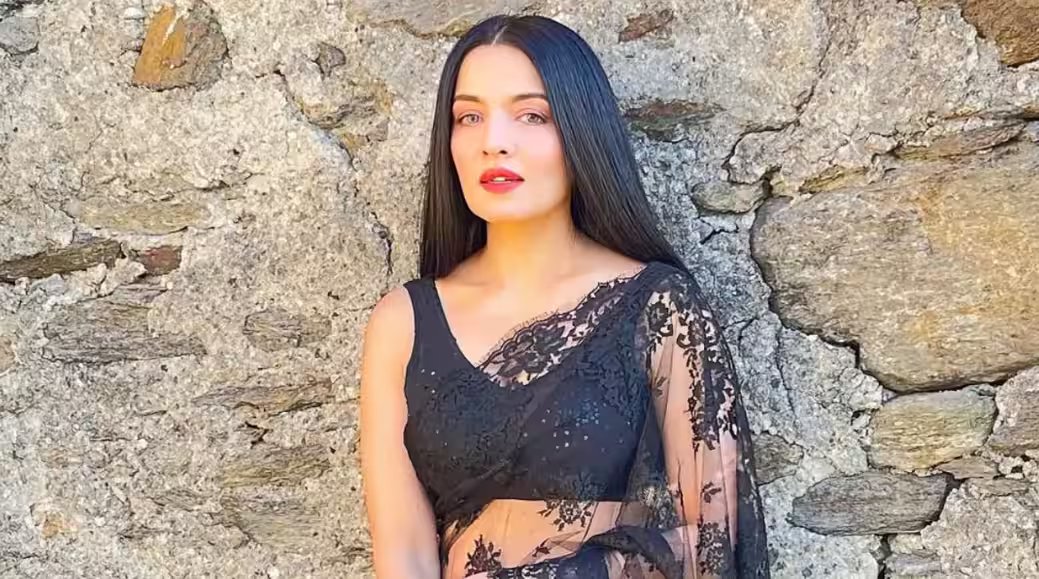 सेलिना जेटली का तलाक क्यों हुआ? ससुराल में मारपीट सहा, अब तीनों बच्चों से मिलने के लिए तड़प रहीं एक्ट्रेस