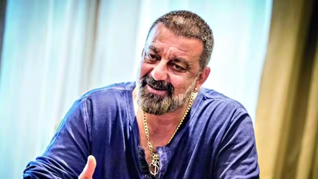 लता मंगेशकर के सामने हुए शर्मिंदा, दिलीप कुमार ने लगाई थी फटकार, जानें संजय दत्त के दिलचस्प किस्से