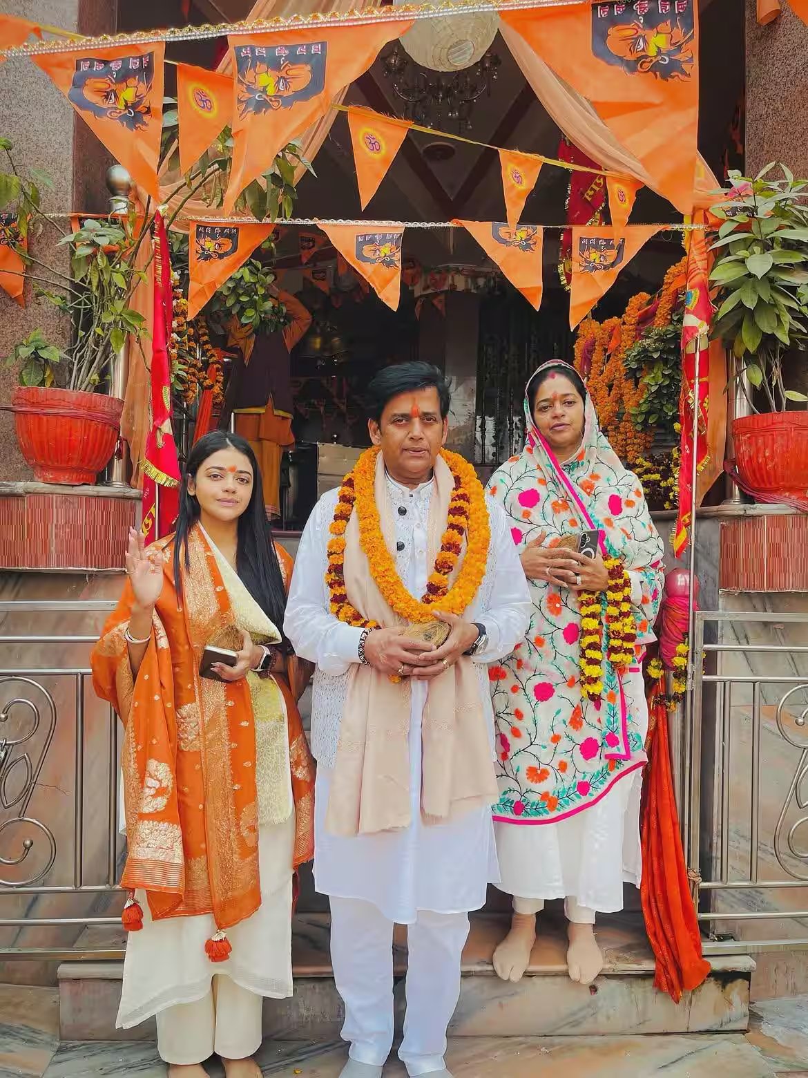 पापा की परमिशन तो लेनी पड़ेगी...', डेटिंग पर बोलीं रवि किशन की बेटी रीवा, रखी ये बड़ी शर्त