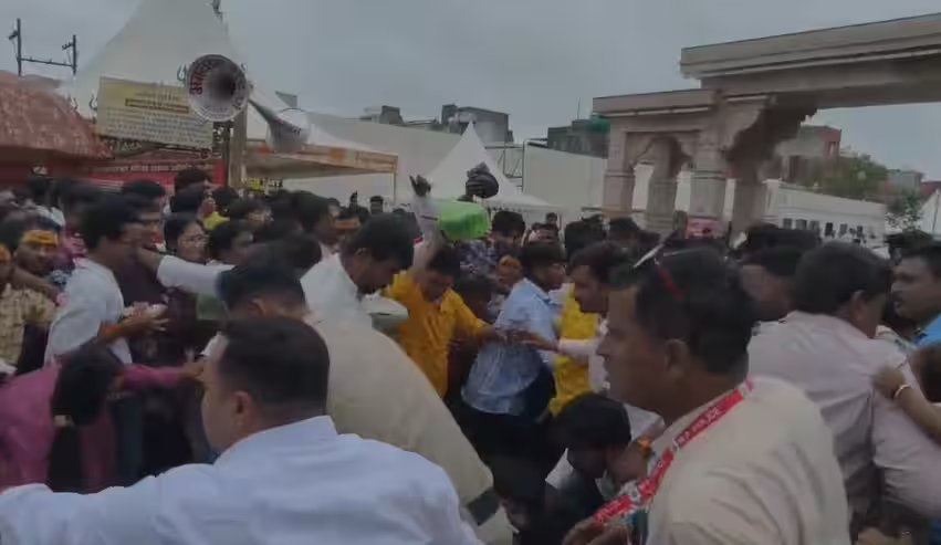 लखीसराय से उज्जैन तक, सावन के तीसरे सोमवार पर हादसों का कहर