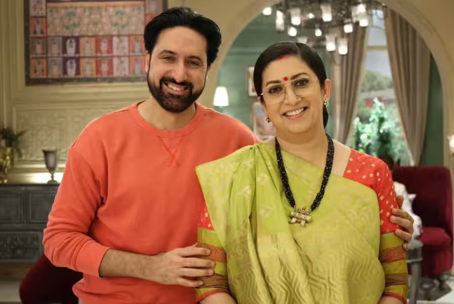 क्योंकि सास...' एक्टर सुमीत सचदेव ने 10 किलो वजन उठाकर चढ़ीं 120 मंजिलें, स्मृति ईरानी ने किया कमेंट