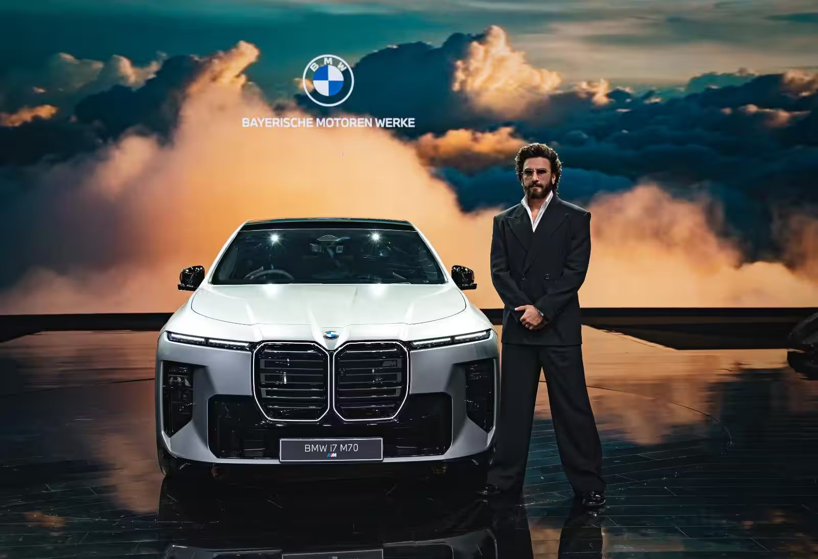 एक एड से इतने करोड़ कमाते हैं रणवीर सिंह, BMW इंडिया ने बनाया अपना ब्रांड एंबेसडर