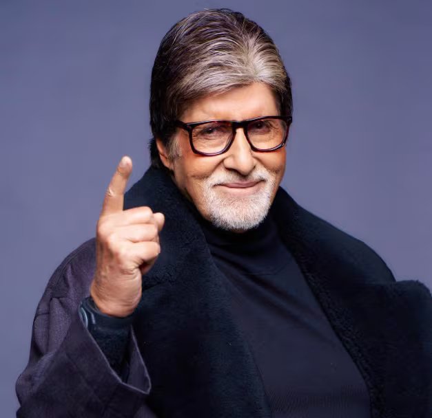 शाहरुख खान की घटी नेटवर्थ, फिर भी हैं देश के सबसे अमीर एक्टर, जानें- किस नबंर पर हैं सलमान से अमिताभ बच्चन
