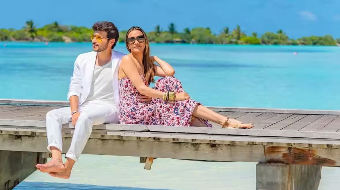 कौन है 'मिर्जापुर' के 'मुन्ना भैया' की पत्नी? खूबसूरती में बॉलीवुड हसीनाओं को देती हैं टक्कर
